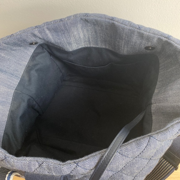 Chanel large denim tote bag - Picture 7 of 10